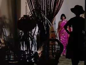 Calvo twirls su film ...